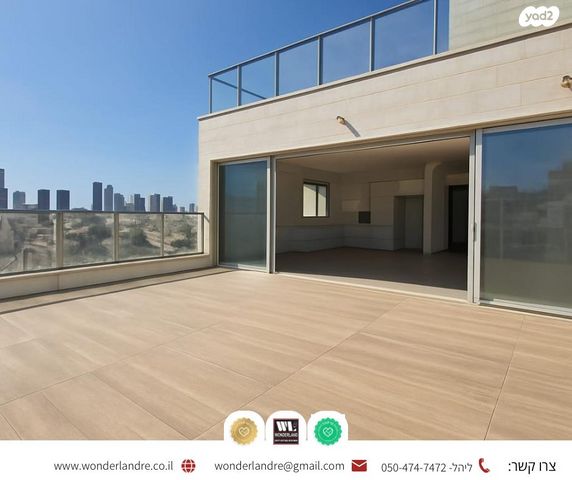 גג/ פנטהאוז, חרות, שכונת גפן, רמת גן