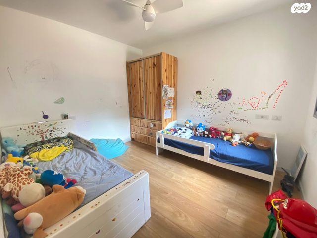 דירת גן, דרך הרעות 12, פרדסיה, פרדסיה