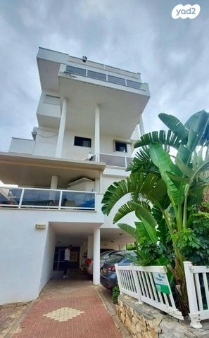 גג/ פנטהאוז, יצחק גרינבוים, עיר, מרכז העיר, נהריה