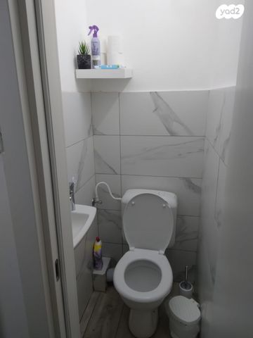 דירה, יצחק רגר 103, שכונה ד', באר שבע