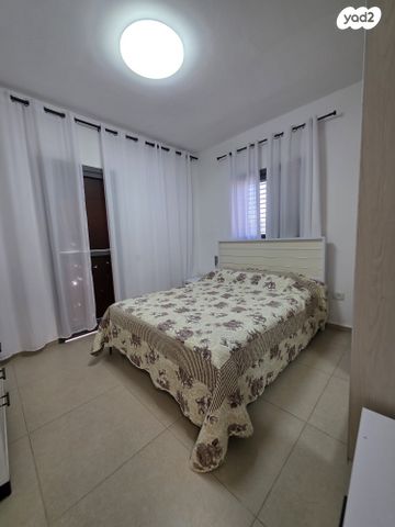 בית פרטי/ קוטג', אופקים