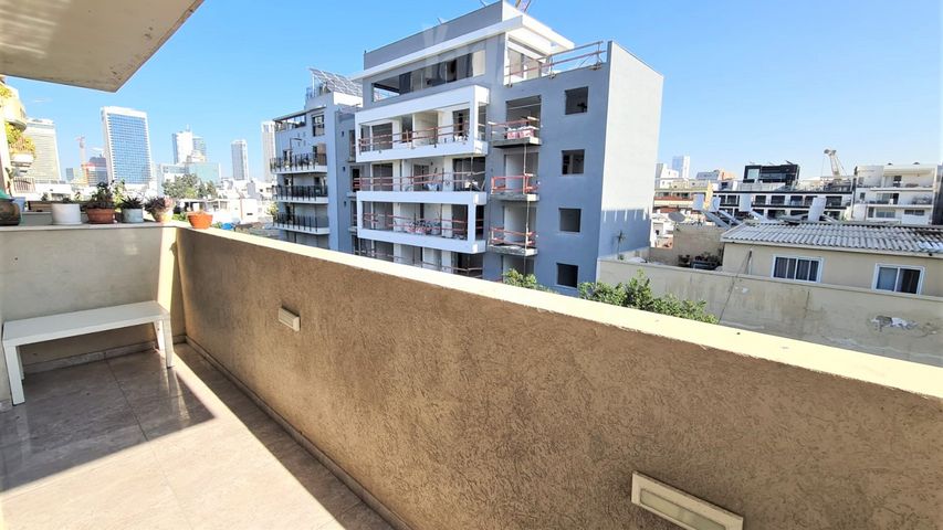 גג/ פנטהאוז למכירה בתל אביב יפו (תיווך) — 4