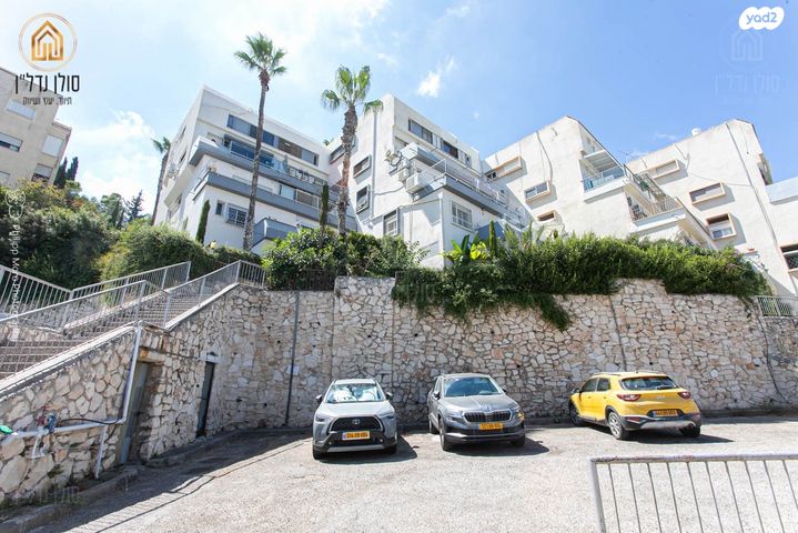 דירה, ארתור הנטקה, אחוזה, חיפה