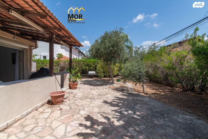 בית פרטי/ קוטג', דם המכבים, נווה אילן - צבאי, יבנה