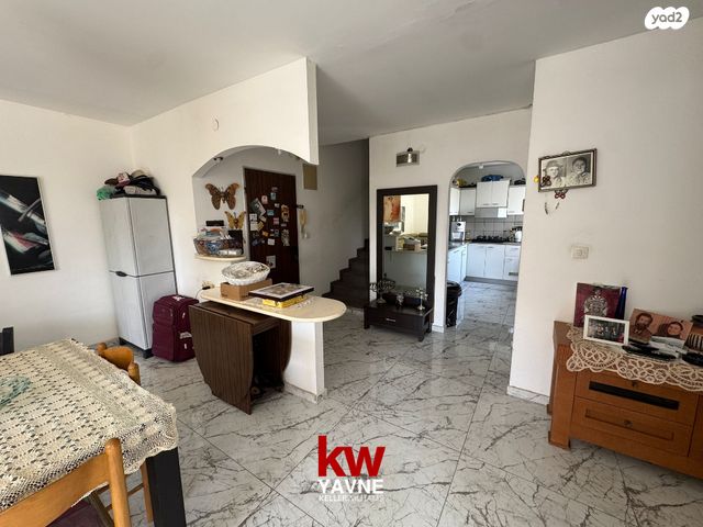 דופלקס, הצבעוני, נאות אשכול, יבנה