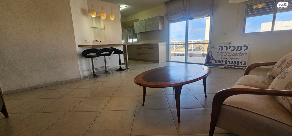 גג/ פנטהאוז, יצחק גרינבוים, עיר, מרכז העיר, נהריה