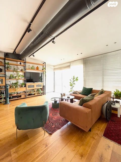 גג/ פנטהאוז, בורוכוב, גבעתיים