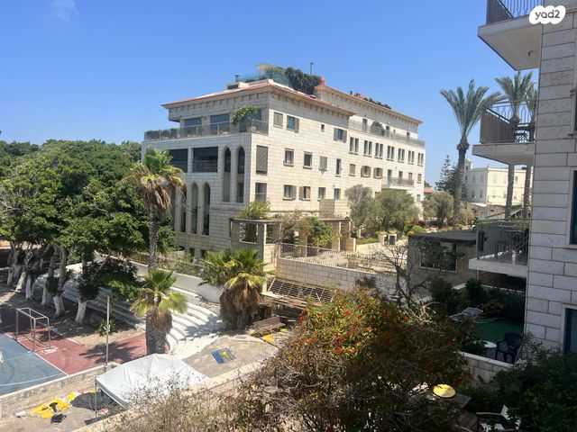 דירה, לואי פסטר, יפו העתיקה, תל אביב יפו