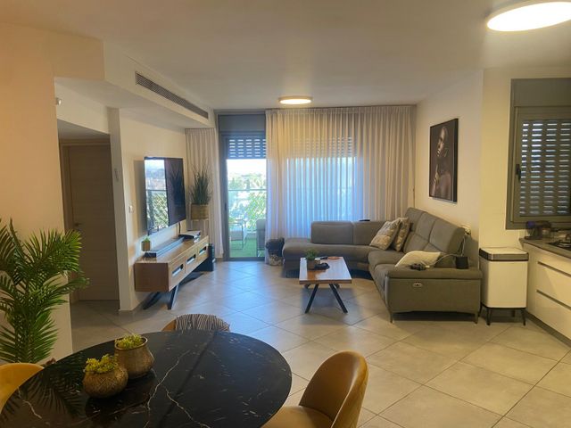 דירה, חטיבת כפיר, רובע יזרעאל סביוני העמק, עפולה