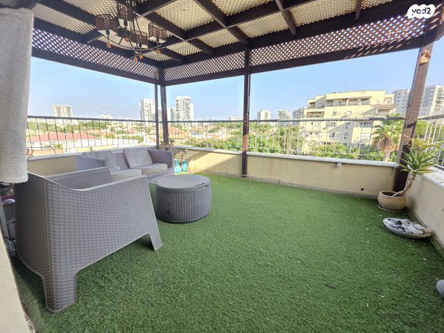 אריה דולצ'ין 9