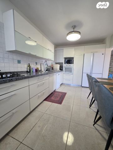 דופלקס, אריה דולצ'ין 9, גבעתי, רחובות