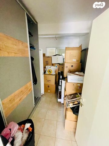 דירה, שדרות ג'יימס דה רוטשילד, קרית אליהו, חיפה