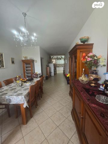 דירה, שדרות ירושלים, מרכז העיר, סביניה, הוותיקה, קרית ביאליק