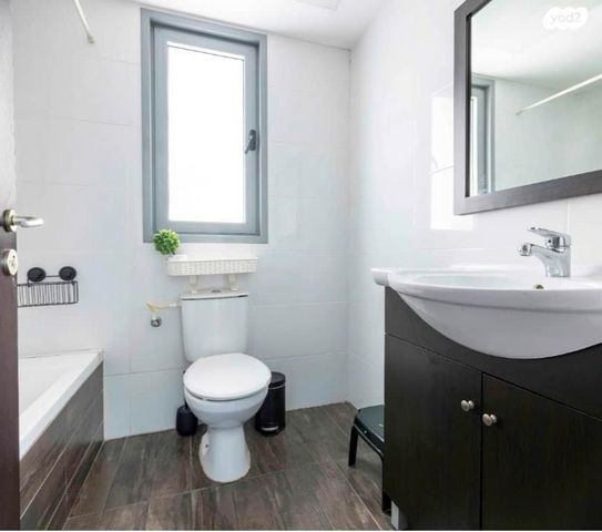 דירה, הסירה, נאות רבין, יבנה