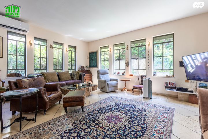 בית פרטי/ קוטג', שמואל רומנילי, שיכון דן, נווה דן, תל אביב יפו