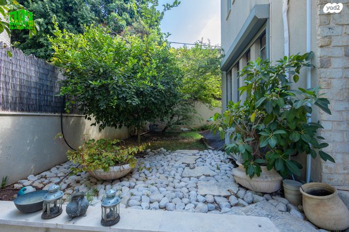 בית פרטי/ קוטג', שמואל רומנילי, שיכון דן, נווה דן, תל אביב יפו