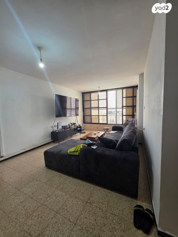 דירה, צבי הירשפלד 30, רמז, מערב ותיק, ראשון לציון