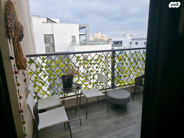 גג/ פנטהאוז, פתח תקווה