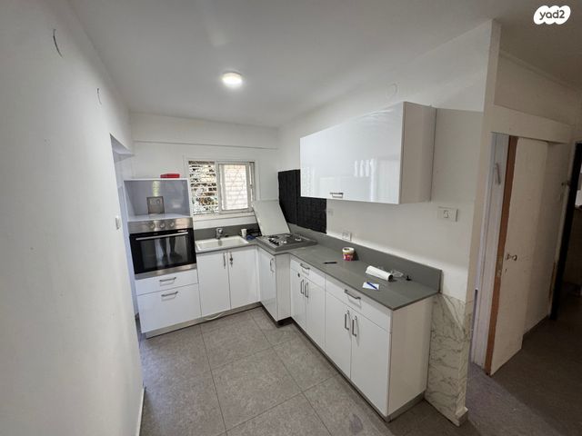 דירה, נחום סוקולוב, צפון מזרח מרכז העיר, נתניה