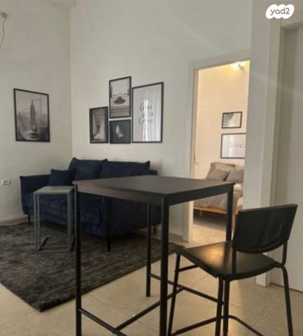 דירה, הלל 47, הדר עליון, חיפה