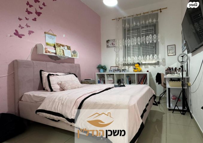 דופלקס, יונה וולך, רמלה