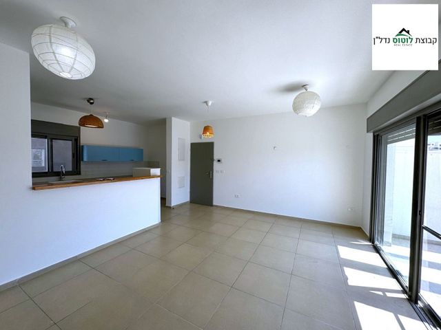 דופלקס, ספיר 11, אבני חן, חריש