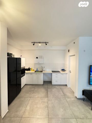 דירה, חיים לסקוב, נאות שמיר, רמלה