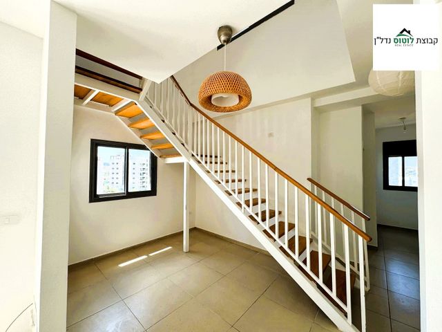 דופלקס, ספיר 11, אבני חן, חריש