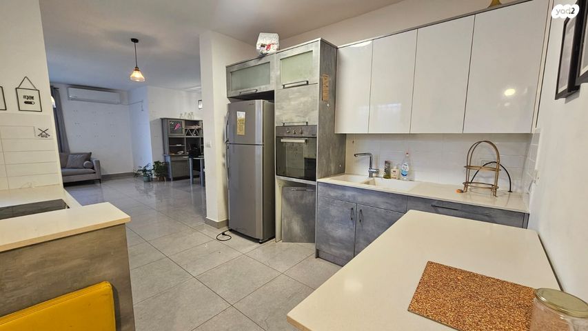 דו משפחתי, תכלת מרדכי 1, תקוע