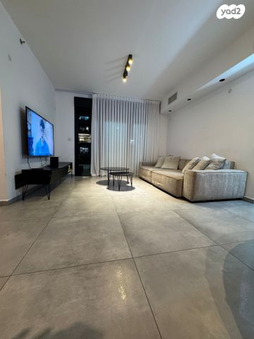 דירה, חיים לסקוב, נאות שמיר, רמלה