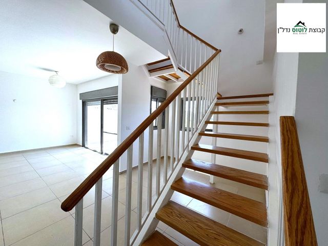 דופלקס, ספיר 11, אבני חן, חריש