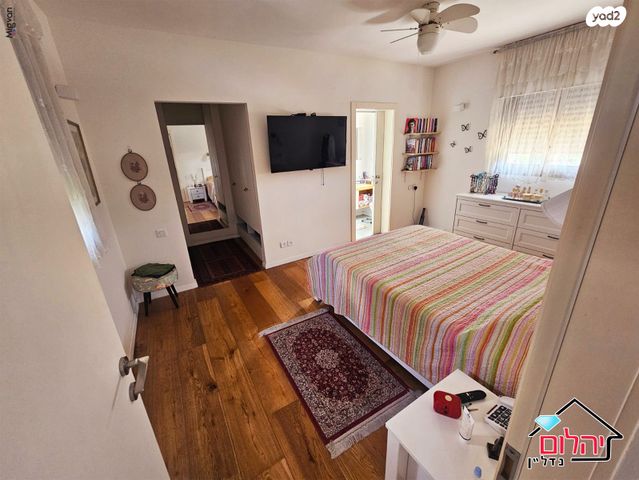 דירה, ברל כצנלסון 4, קרית ספיר, כפר סבא