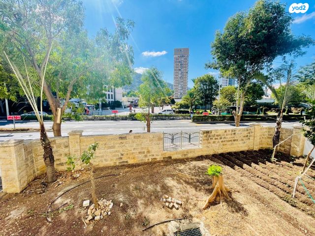 דירה, שדרות ג'יימס דה רוטשילד, קרית אליהו, חיפה