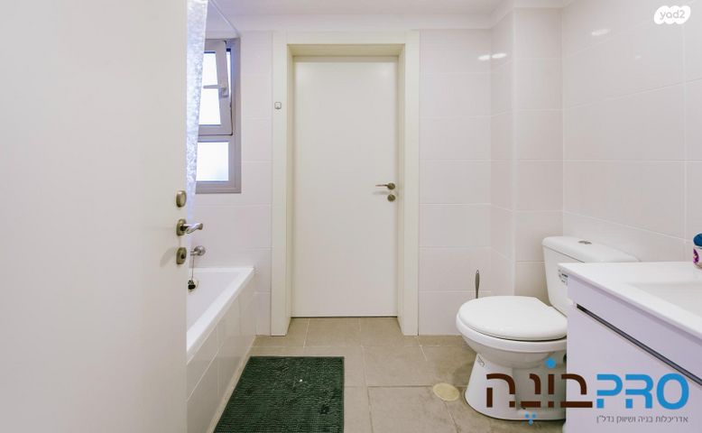 דירה, חיים חפר, הרקפות, ראשון לציון