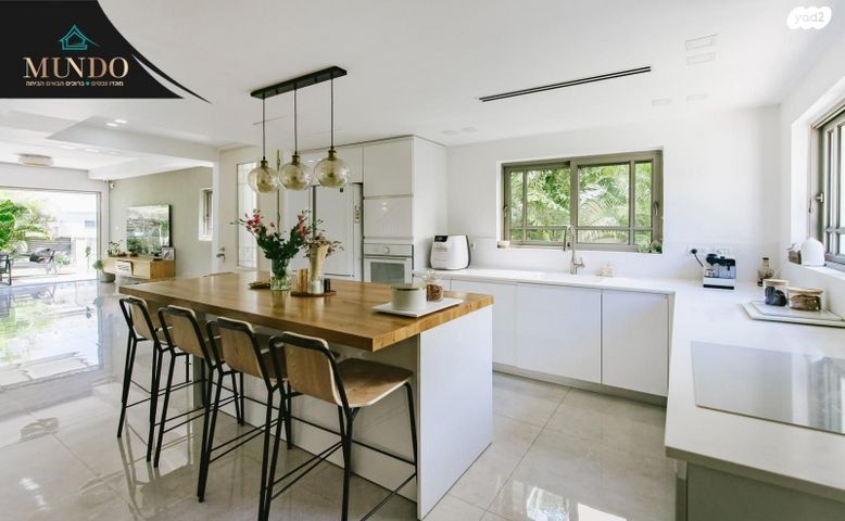 דו משפחתי, דן, גני מנחם, באר יעקב