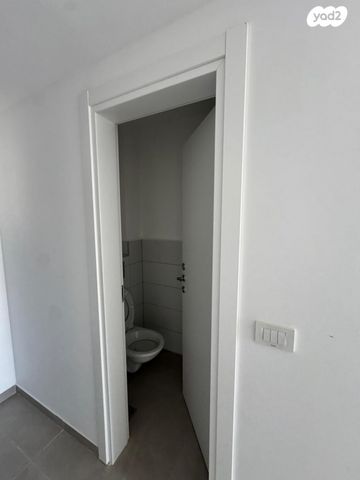 דירה, הגפן, כרמי הנדיב, אחוזת רוטנר, קרית מלאכי