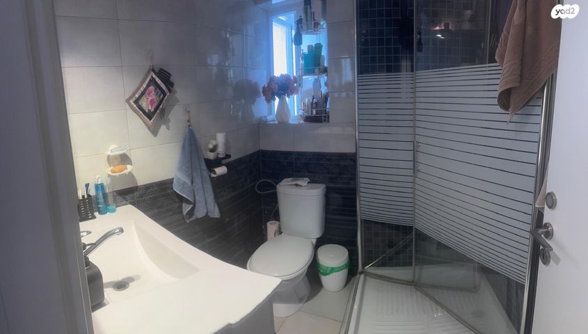 גג/ פנטהאוז, גני אביב, לוד