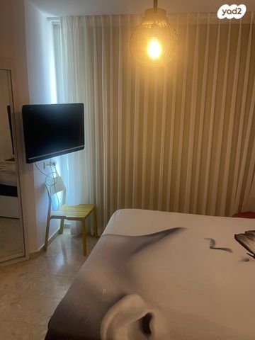 דירה, דרך בן גוריון 99, דרום מערב ותיק, בת ים