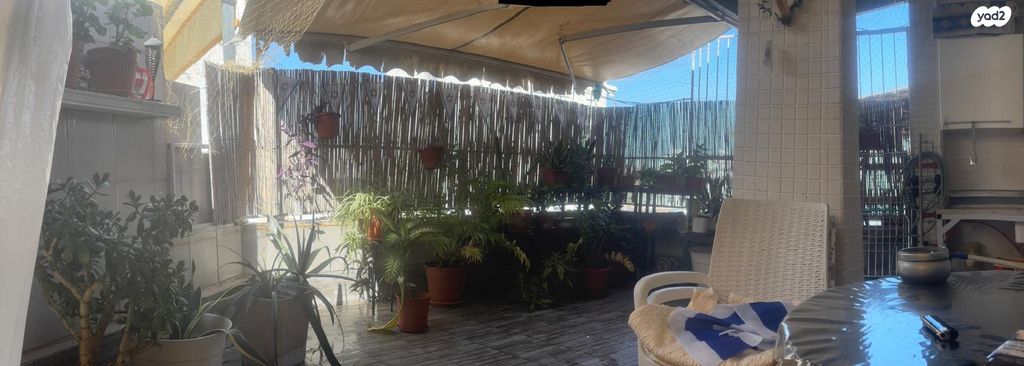 גג/ פנטהאוז, גני אביב, לוד