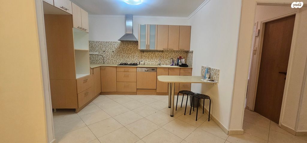 דירה, יפה נוף, הראשונים, שלומי