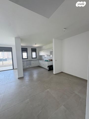 דירה, הגפן, כרמי הנדיב, אחוזת רוטנר, קרית מלאכי