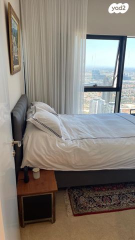 גג/ פנטהאוז, אריק איינשטיין 3, דרום חדש, פארק הים, בת ים