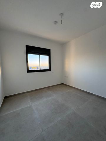 גג/ פנטהאוז, נחל קדרון 1, פארק הנחל, באר שבע