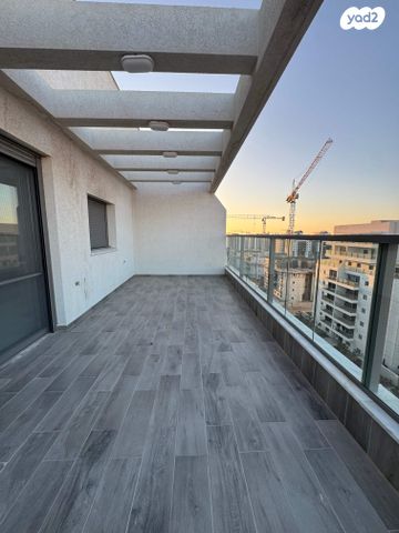 גג/ פנטהאוז, נחל קדרון 1, פארק הנחל, באר שבע