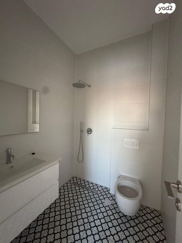 גג/ פנטהאוז, נחל קדרון 1, פארק הנחל, באר שבע