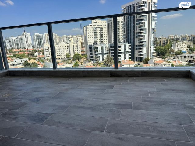 דירה, ש"י עגנון, שיכון רסקו, קרית אונו