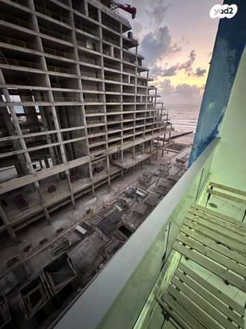 דירה, דרך בן גוריון 138, בת ים