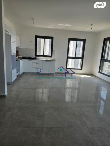 דירה, אמנון ליפקין שחק 3, נוף הטיילת, נתניה