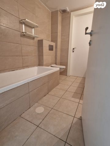 דירה, גולדה מאיר, ח-501, חולון