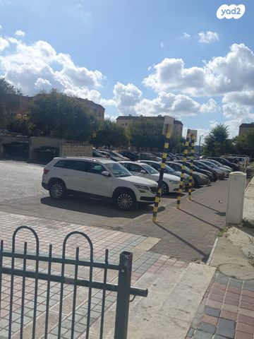 חנויות/ שטח מסחרי, הרב קוק, שכונה ותיקה - מרכז העיר, מעלות תרשיחא